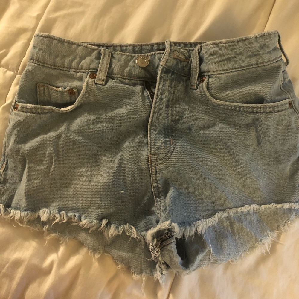 Frayed Jean shorts